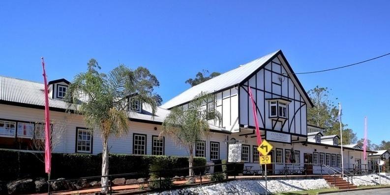 Canungra Hotel Exterior photo